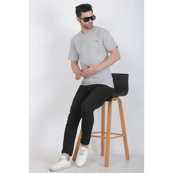 Generic Men's Cotton Jersey V Neck Plain Tshirt (Grey Melange) - Image 3