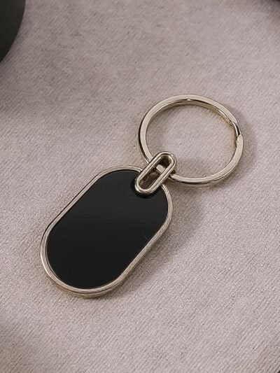 Oval Metal Keychain – Elegant Black & Silver Finish for Everyday Use