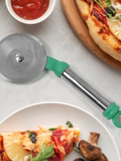 Stainless Steel Pizza Cutter � Sharp Wheel | Quickslice