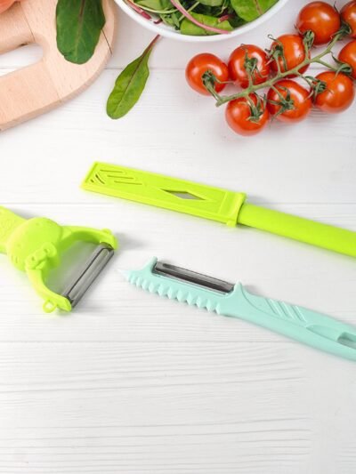 Kitchen Vegetable Peelers � 3 Piece Set with Non-slip Handles