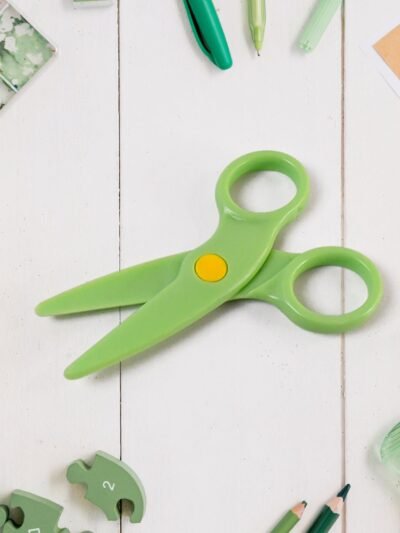 Plastic Safety Scissors – Safe, Colorful Preschool Training Tool