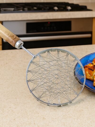 Stainless Steel Wire Skimmer – Heat-Resistant Wooden Handle