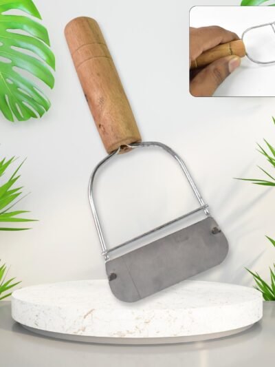 Wooden Handle Vegetable Peeler � Ergonomic & Durable Design