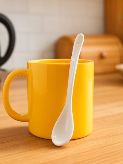 Plastic Mug with Matching Spoon – Heat-Resistant & Ergonomic