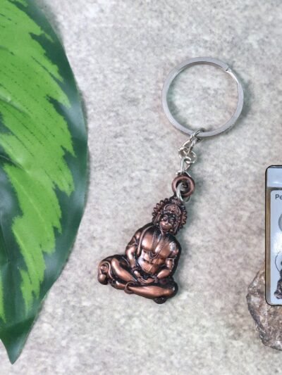 Lord Hanuman Sitting Pose Keychain – Durable Metal Devotional Accessory