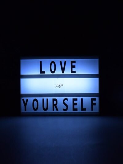 Cinematic Light Box - Mini A6 LED Message Board with Letters | Styleva