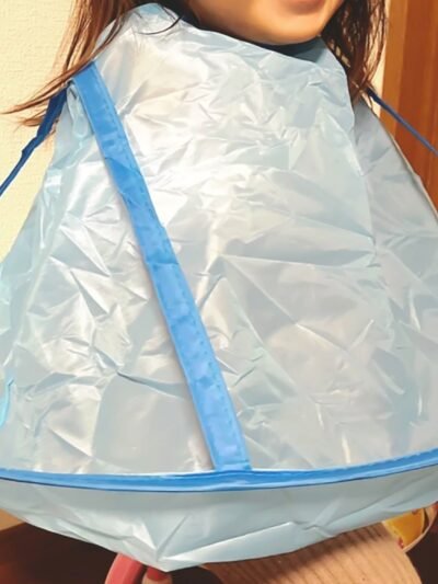 Reusable Hair Cutting Cape � Mess-Free Home & Salon Use