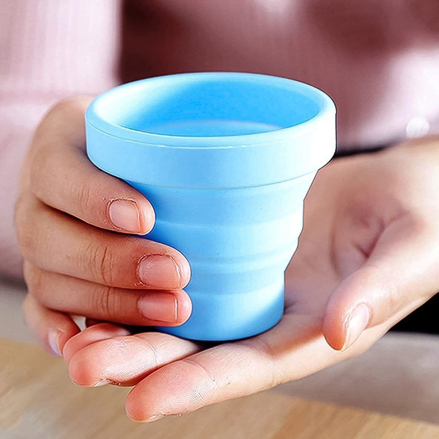 Foldable Silicone Travel Mug � Leakproof & BPA-Free | hydrozilla