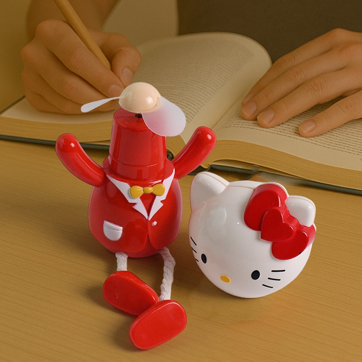 USB Cartoon Mini Table Fan – Removable Head Kitty Design
