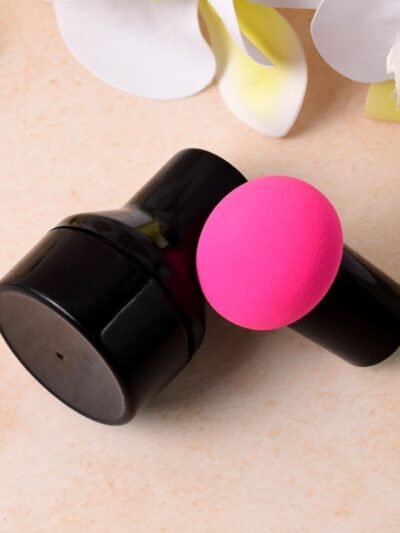 Makeup Sponge Puff with Handle – Ergonomic & Flawless Blending