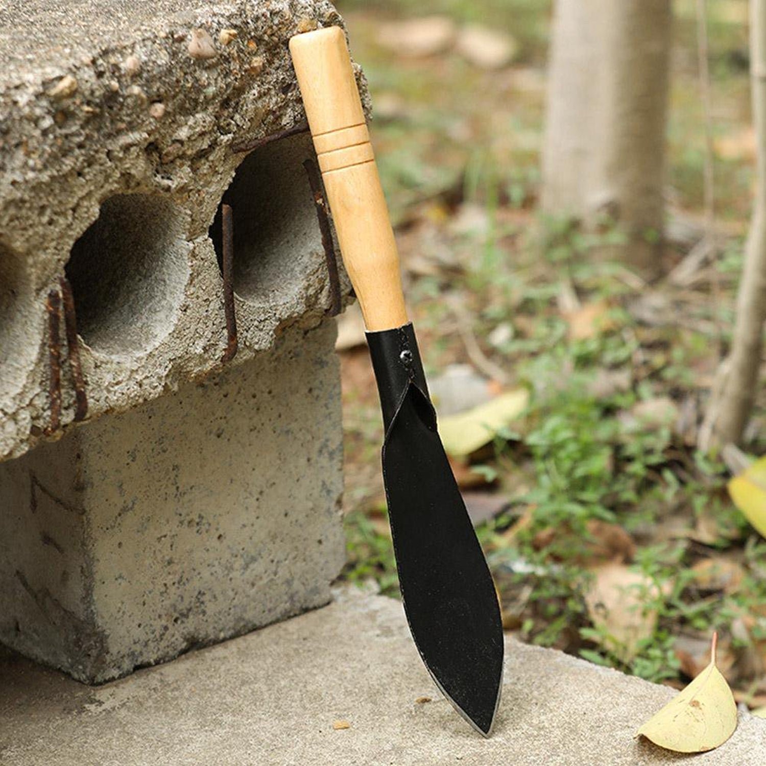 02 trowel.jpg
