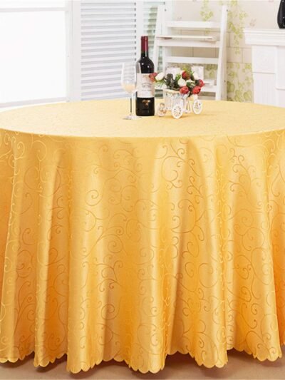 Reusable Polyester Table Cloth – Thick, Waterproof, and Washable (160×140 cm)