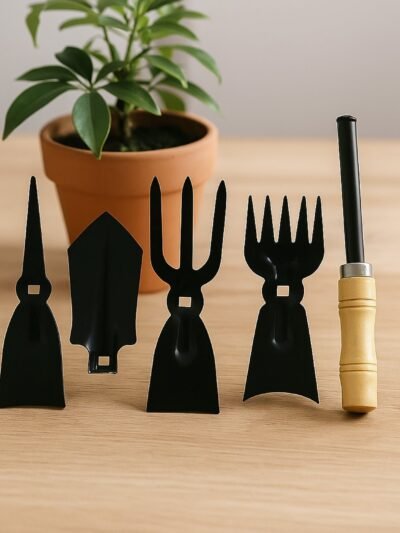 5 in 1 Gardening Hand Tool Set – Durable Wooden Handles