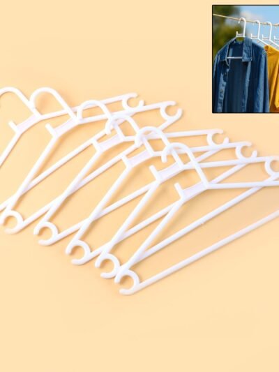 Plastic Clothes Hangers – Durable & Space-Saving Set of 6