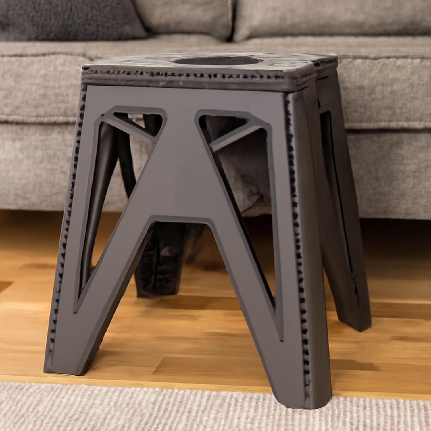 02 stool.jpg