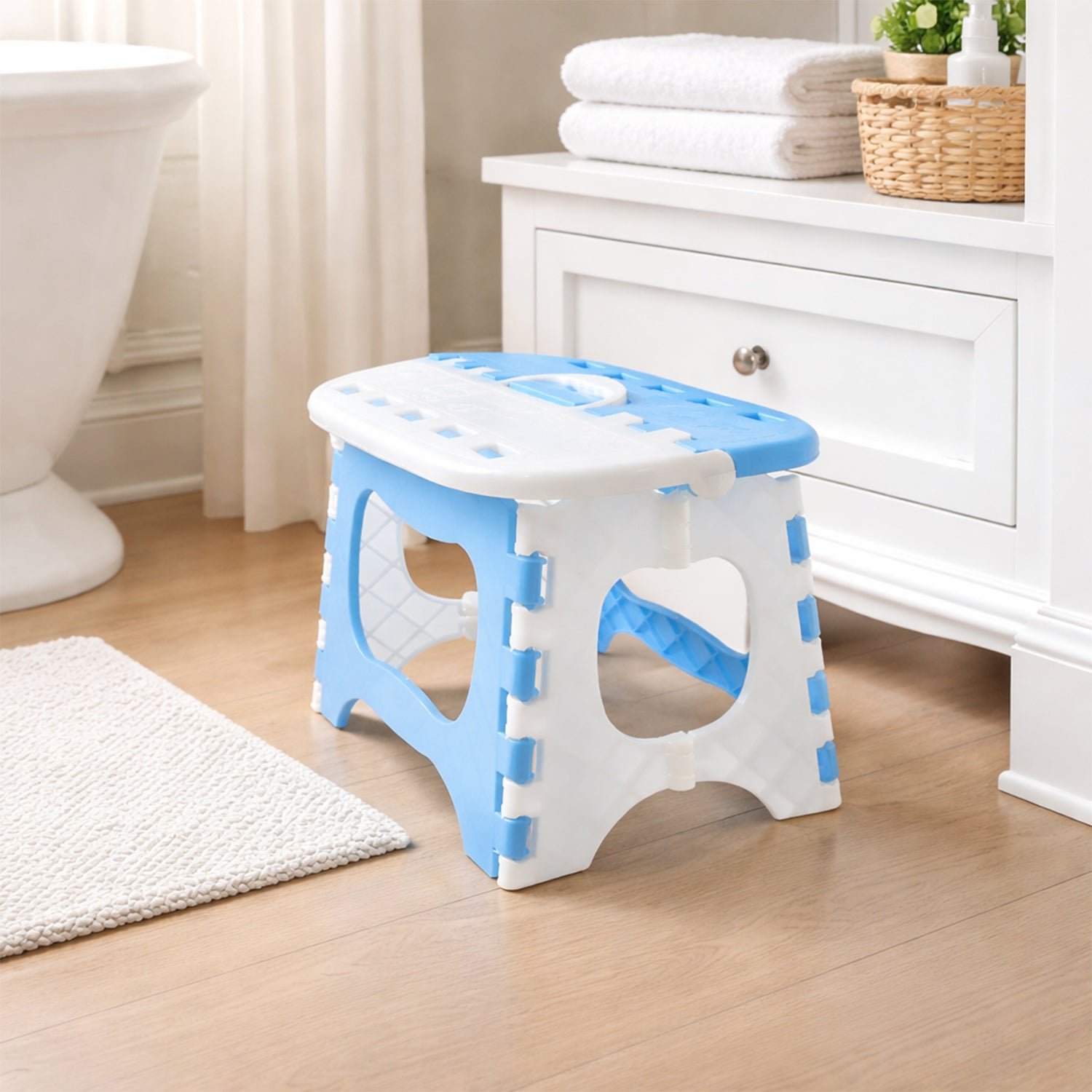 02 stool df2fee83 ee77 4ea3 a178 a5f7a59b2bee.jpg 02 stool df2fee83 ee77 4ea3 a178 a5f7a59b2bee.jpg