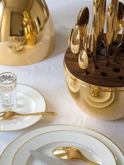 Golden Cutlery Set – 24-Pc with Oval Stand | Serve Stellar