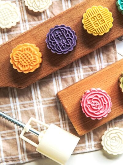 Mooncake Press Mold – 4 Floral Stamps for Perfect Baking