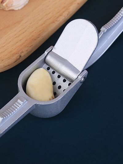 Aluminum Garlic Press – Easy-to-Use Kitchen Tool | ToolMate Pro