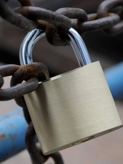 Solid Padlock 38mm – Durable Brass Body, 3 Keys | Safelix
