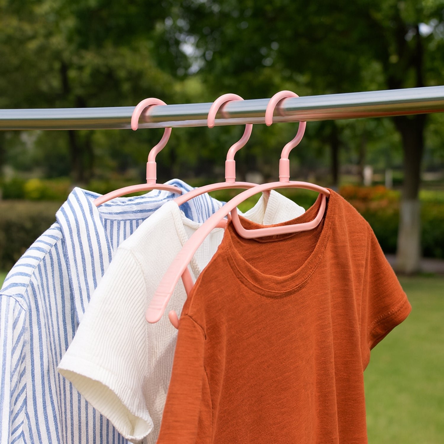 04 hanger b38aeb5f a5f6 413b 9c25 f2aeac56514d.jpg 04 hanger b38aeb5f a5f6 413b 9c25 f2aeac56514d.jpg