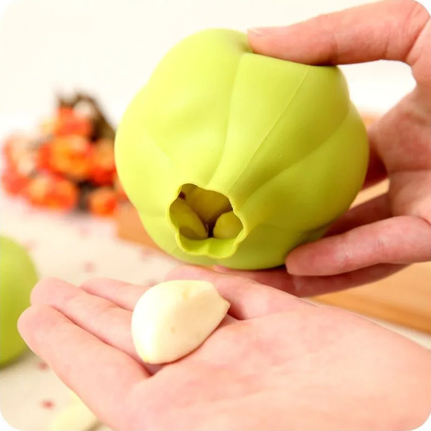 Silicone Garlic Peeler – Easy Ginger & Garlic Peeling | Quickslice