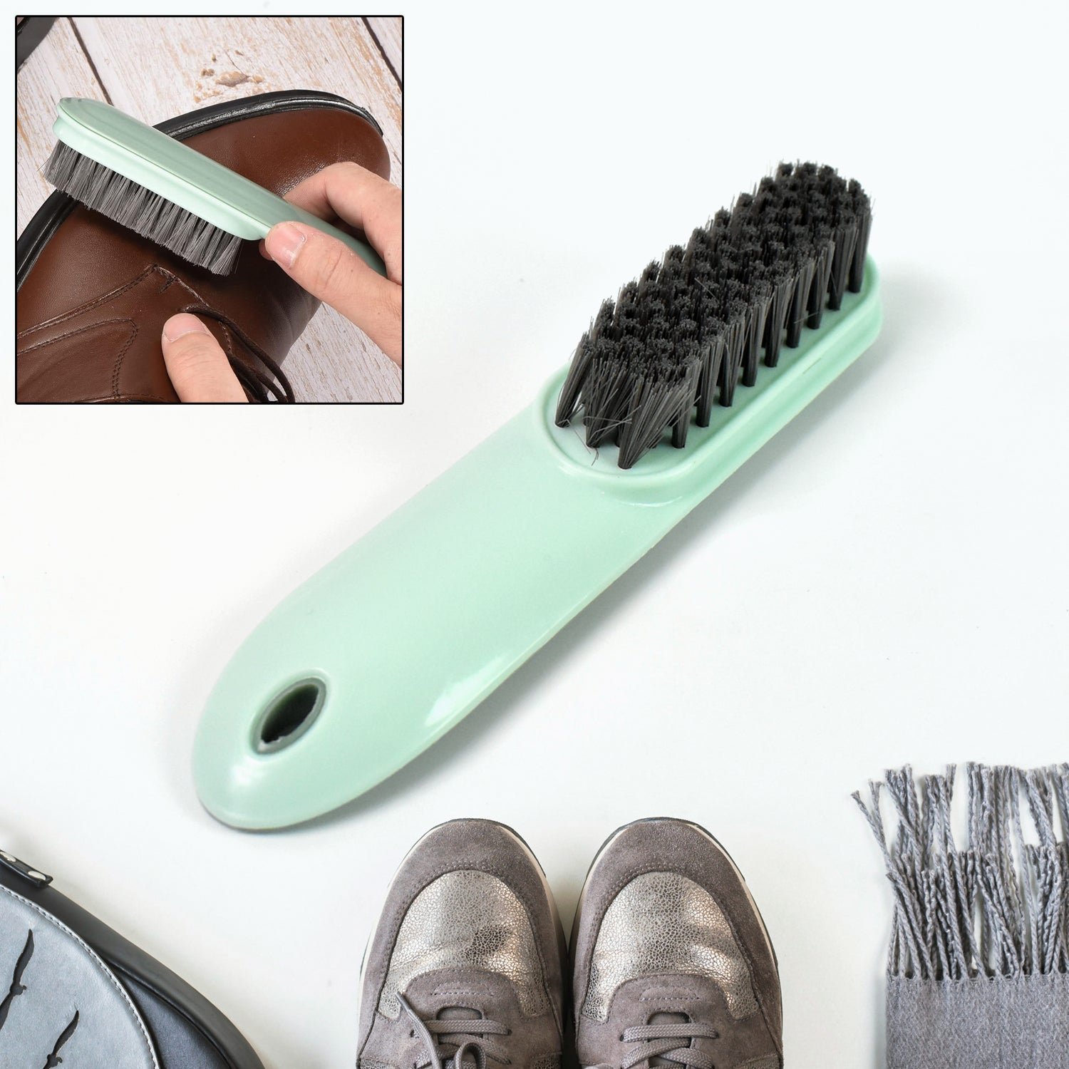 Shoe & Clothes Cleaning Brush � Soft Bristle Scrubber | Velvet Wipe
