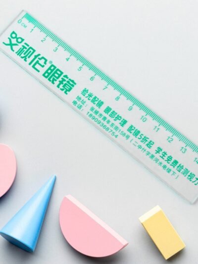 Transparent 15cm Plastic Scale – Durable and Lightweight Ruler
