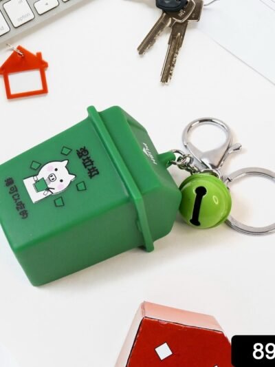 Trash Can Keychain – Durable Plastic Mini Recycle Bin Charm
