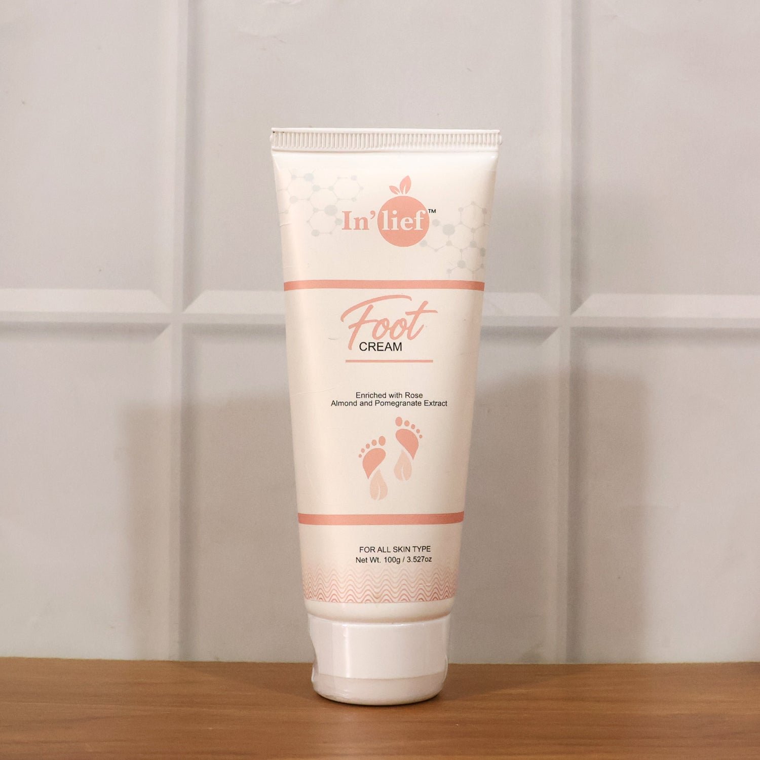 10 feetcream.jpg 10 feetcream.jpg