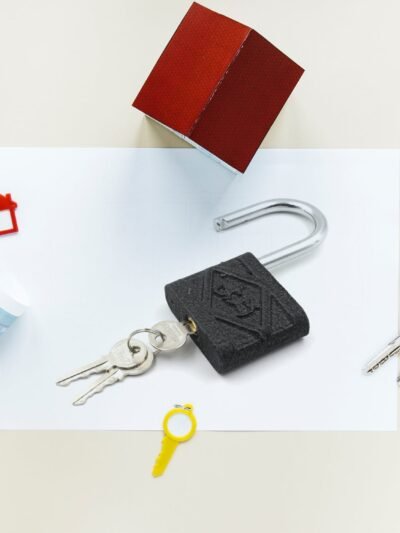 Iron Padlock – 75mm Brass Core, Waterproof & Anti-Theft | Safelix