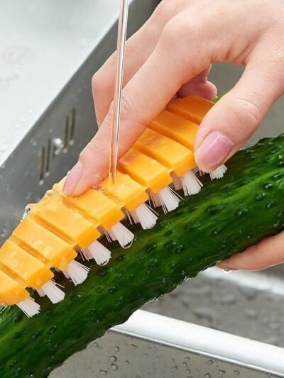 Vegetable Scrubbing Brush – Non-Toxic Carrot Design | Claranza