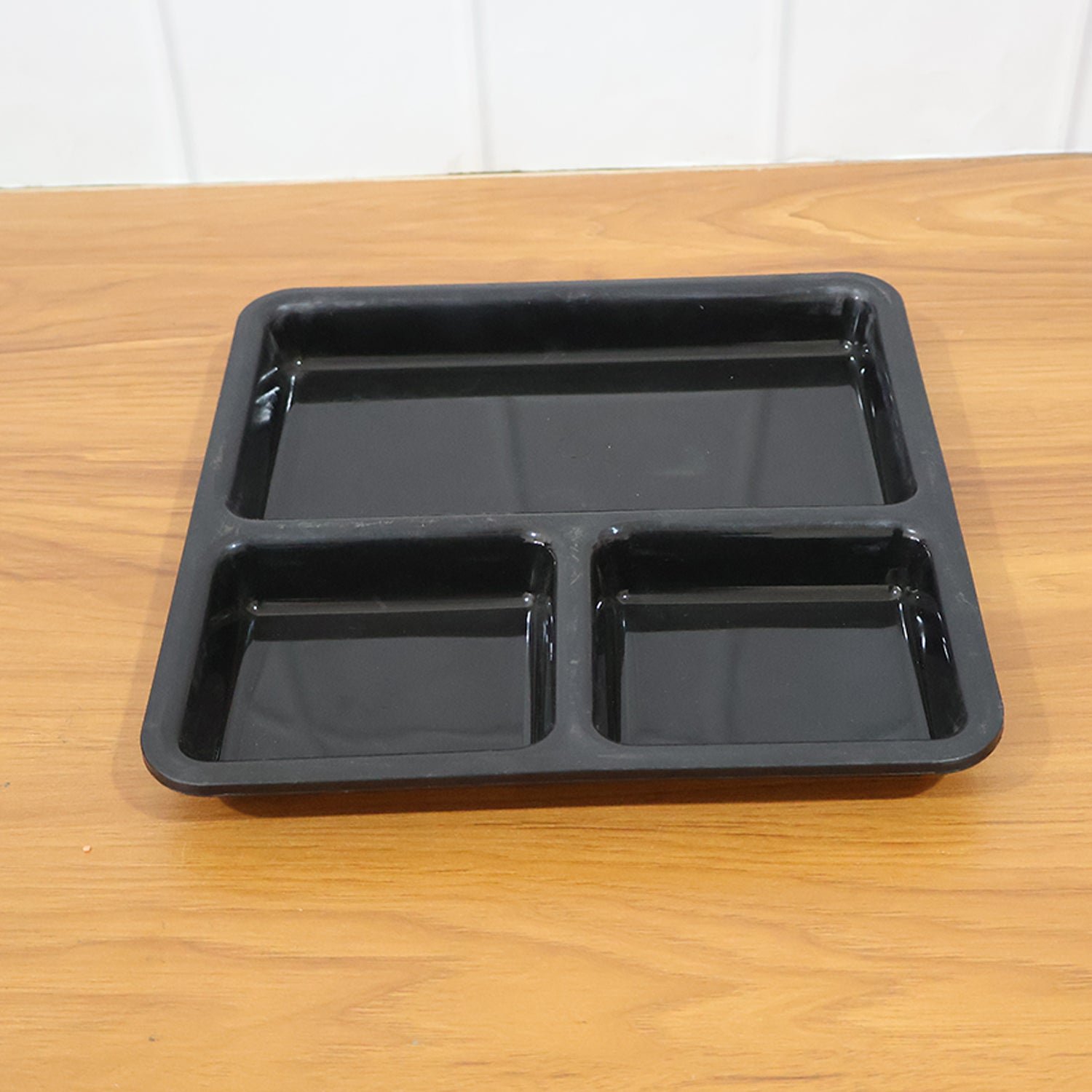 3 compartment serving tray 08.jpg 3 compartment serving tray 08.jpg