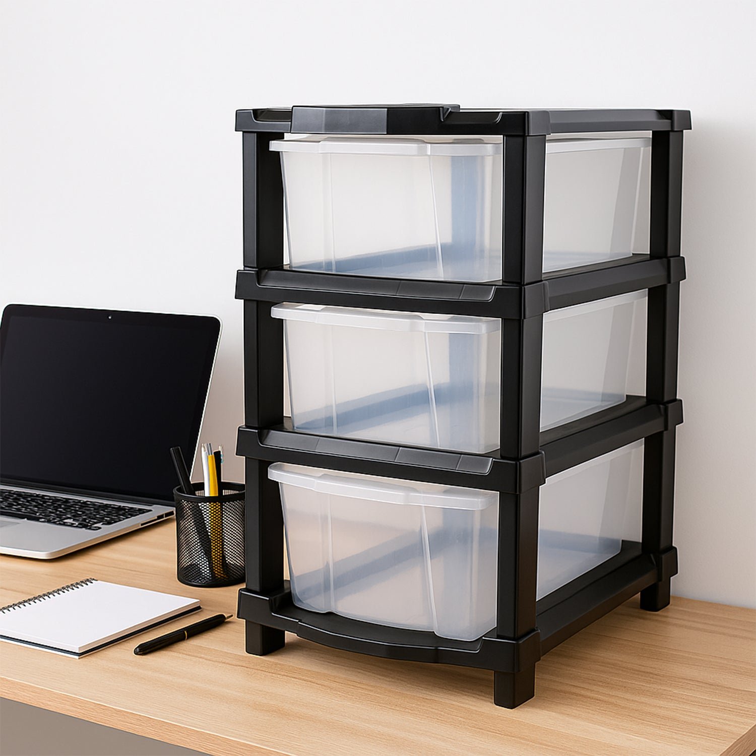 3 storage drawers 03.jpg 3 storage drawers 03.jpg