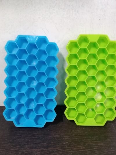 Silicone Ice Cube Tray – 37 Honeycomb Cubes | ChillPour