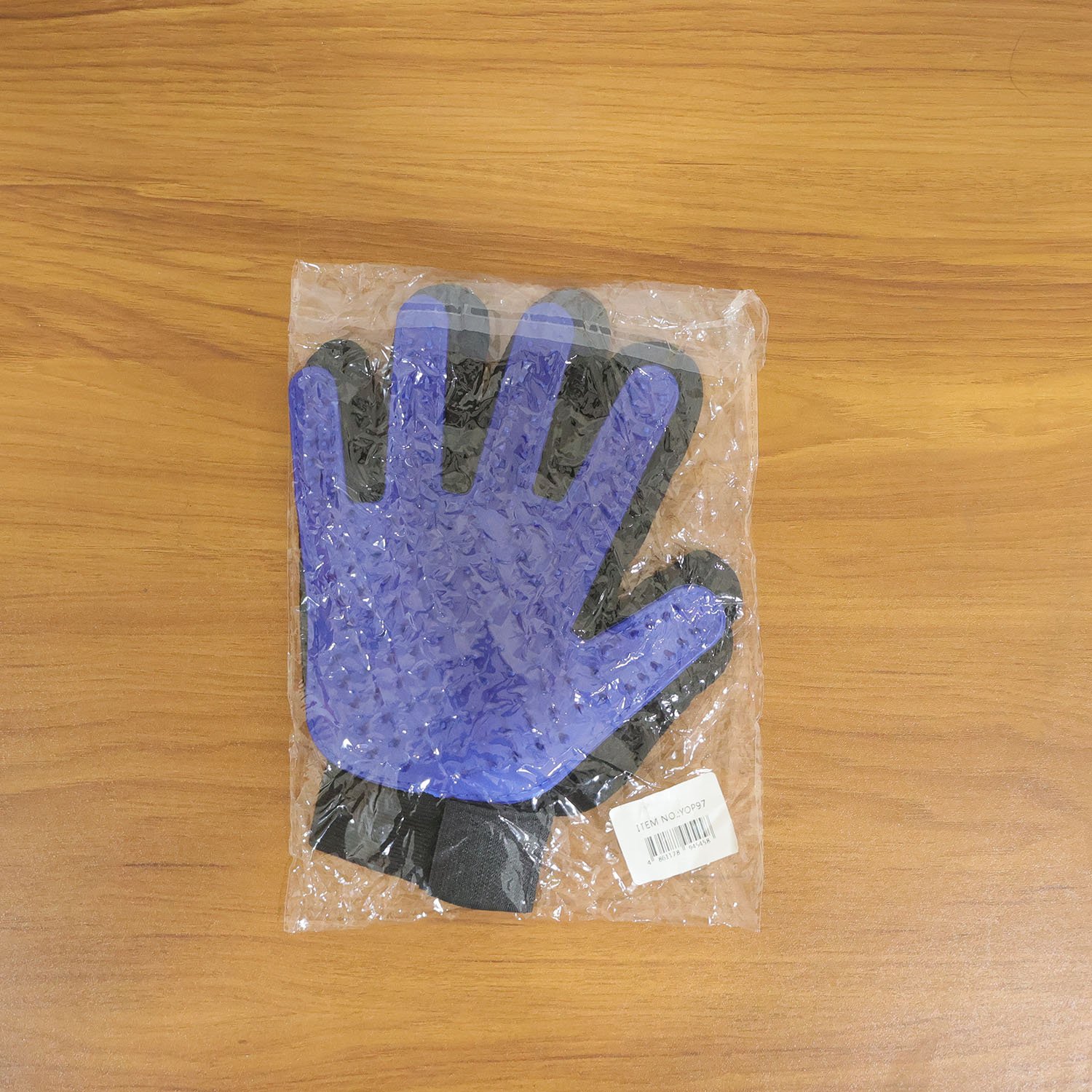5fingerdesheddingglove live.jpg