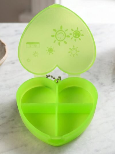 Heart Shape Pill Organizer � Compact Travel-Friendly Storage