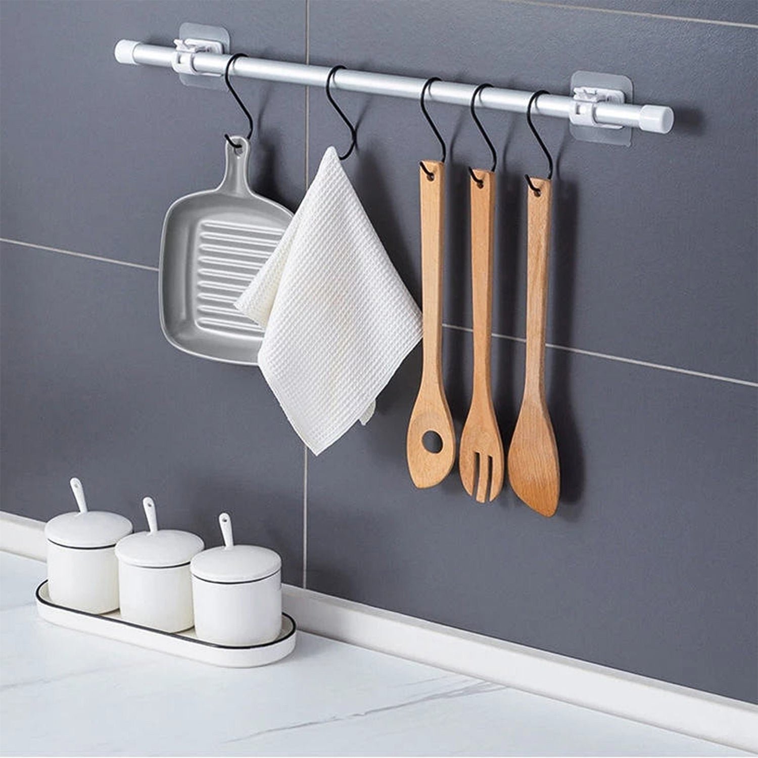 adhesive holder hooks 08 15c07408 ecc0 42ea b86e 4fd900b2d088.jpg adhesive holder hooks 08 15c07408 ecc0 42ea b86e 4fd900b2d088.jpg