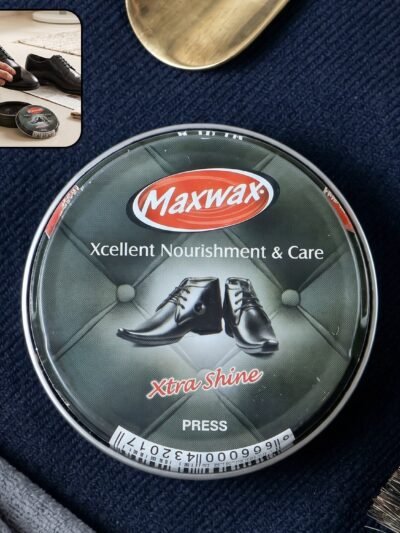 Maxwax black shoe polish cream � Deep nourishment & shine