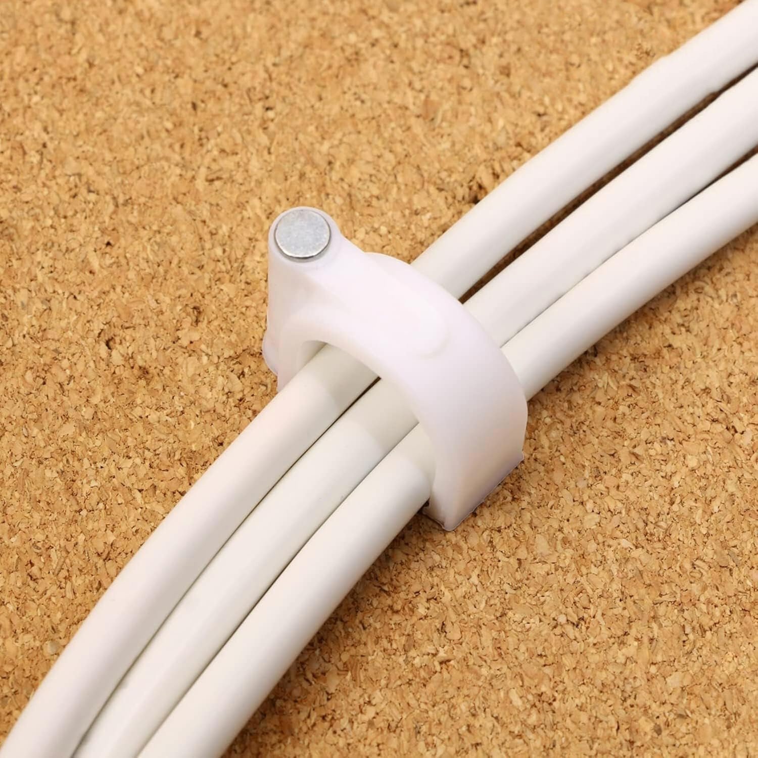 cableclips8mm 03.jpg cableclips8mm 03.jpg