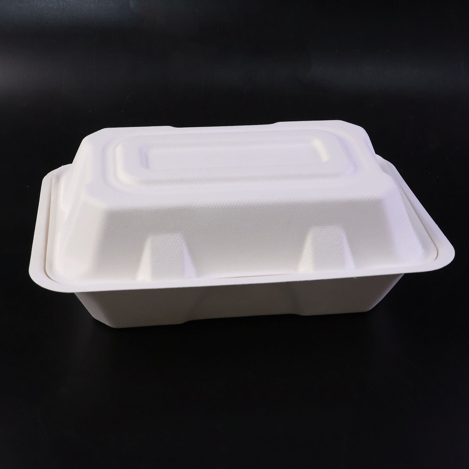 clamshell 02.jpg clamshell 02.jpg