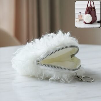 fauxfurminizipperpouch wosku 01.jpg
