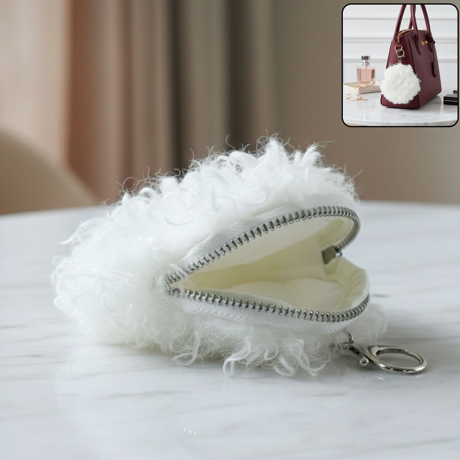 fauxfurminizipperpouch wosku 01.jpg