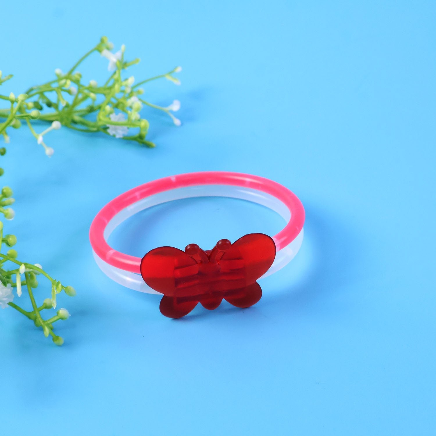 Butterfly Glow Bracelet – Lightweight Party Accessory