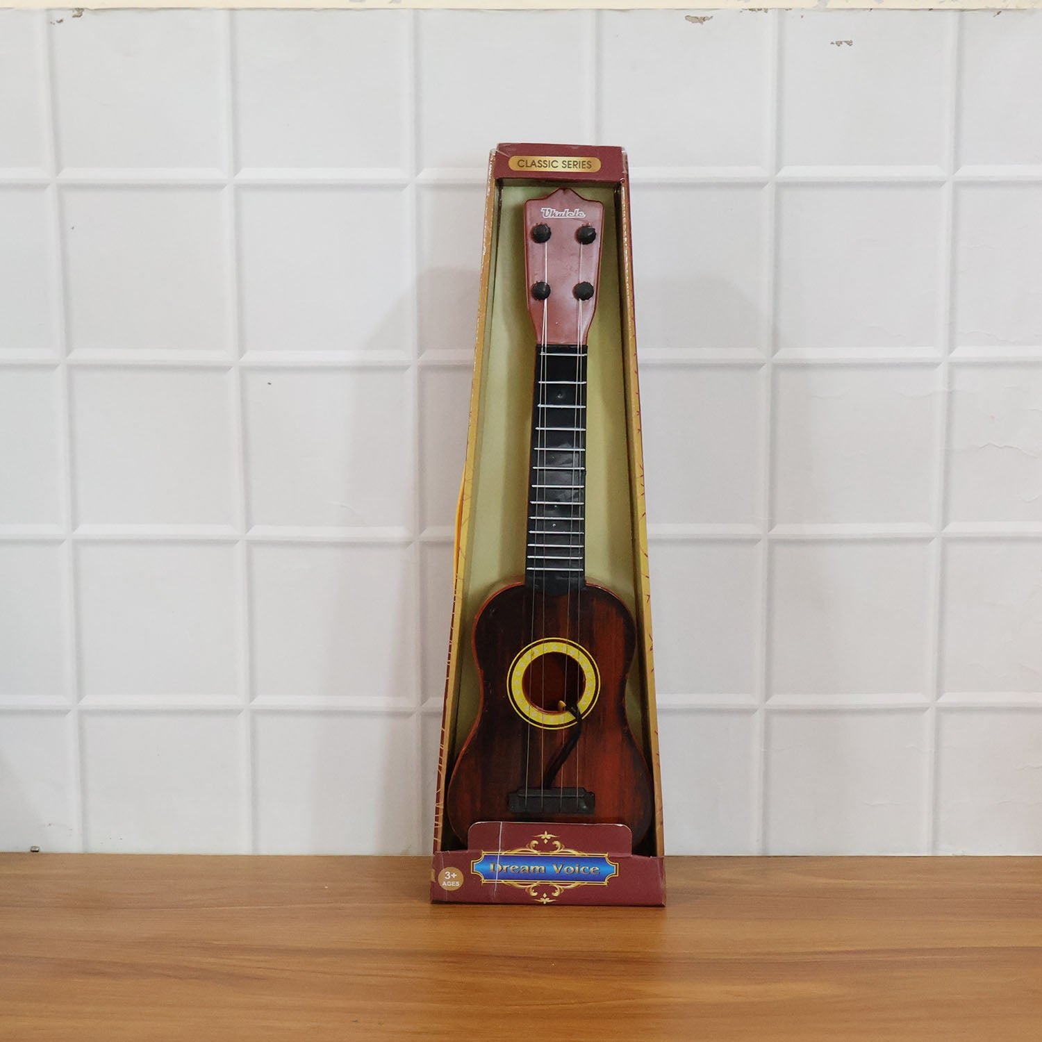 guitarmusicaltoys live.jpg guitarmusicaltoys live.jpg