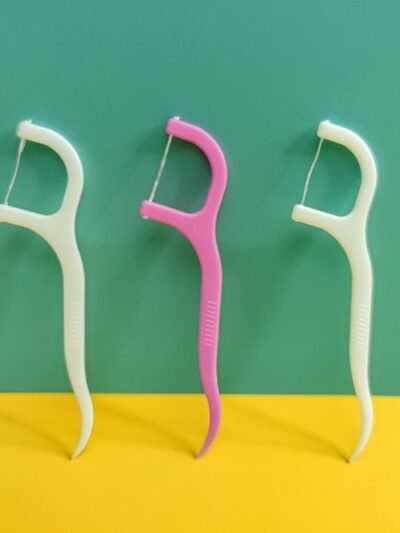 Dental Floss Picks – 20 Count for Complete Oral Care | MintGuard