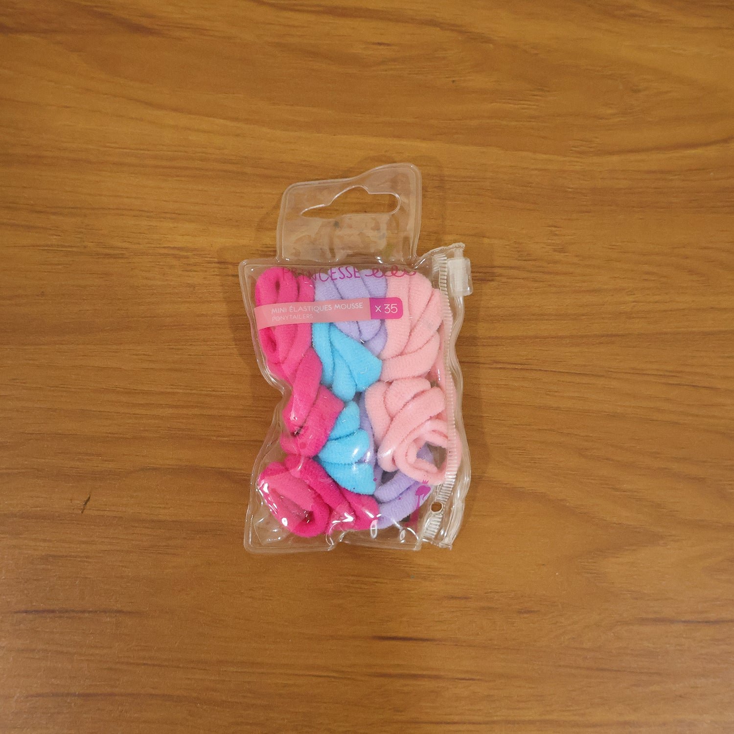 hairtiesforgirls live.jpg hairtiesforgirls live.jpg