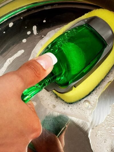 Heavy Duty Soap Dispensing Dishwand � Convenient Kitchen Cleaning