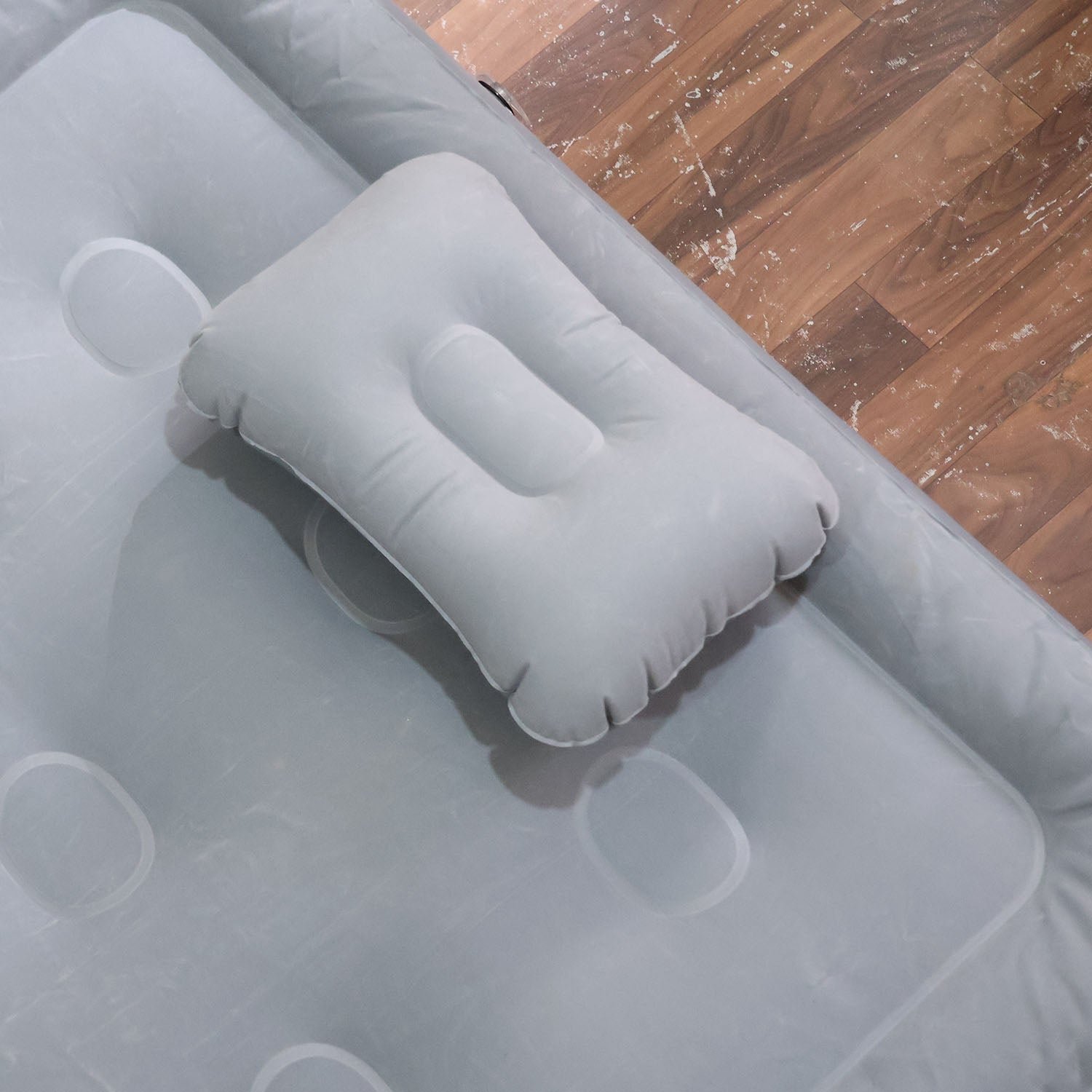 inflatablebed 02.jpg inflatablebed 02.jpg