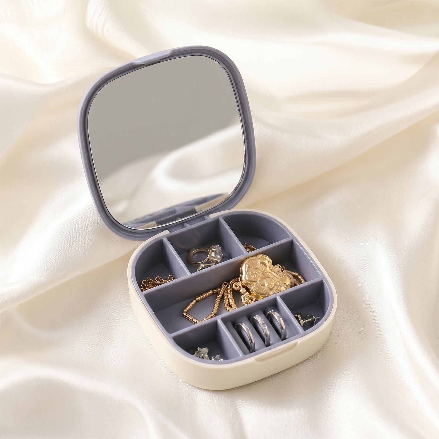 jewelrystoragebox 06.jpg